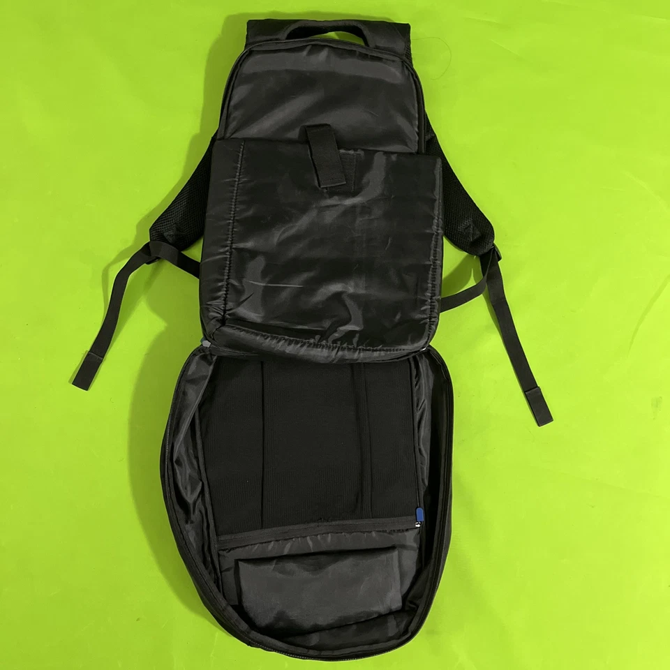 Mochila PlayStation 4 de Insignia - Lleva tu PS4 o portátil - "Gamer Pack" Foto 3 de 4