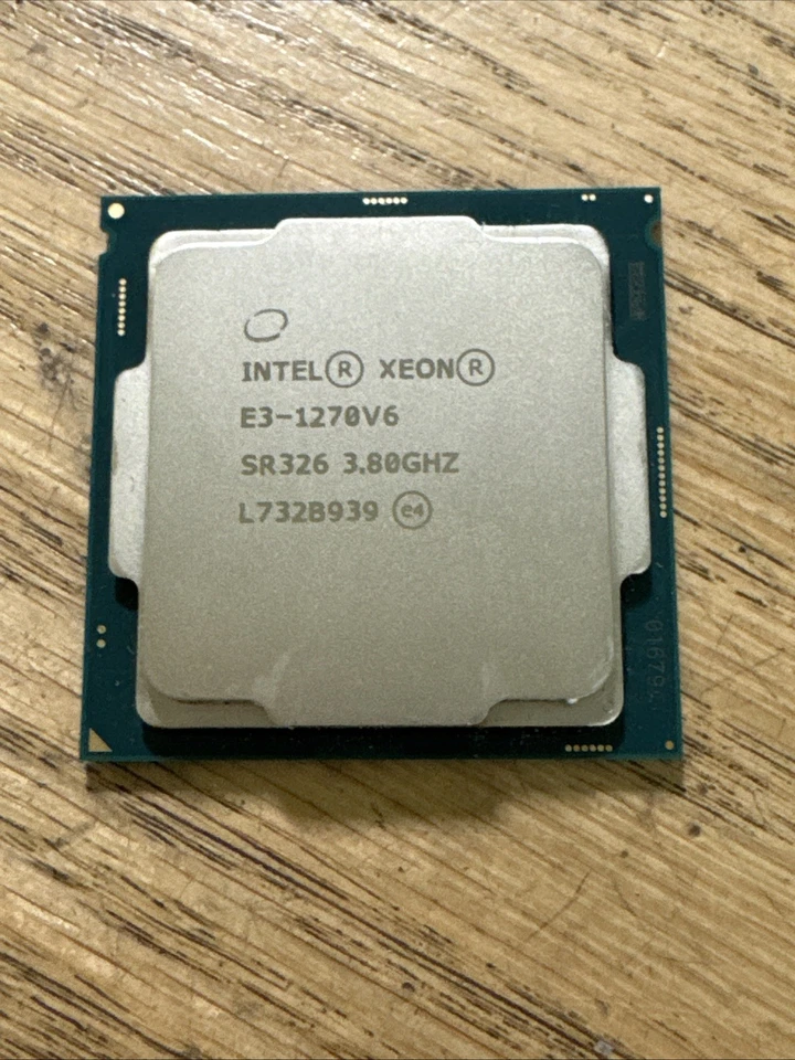 Intel Xeon E3-1270 V6 SR326 3.80GHz Quad-Core 4C 8T CPU Processor 72W LGA1151 - Image 2 of 4