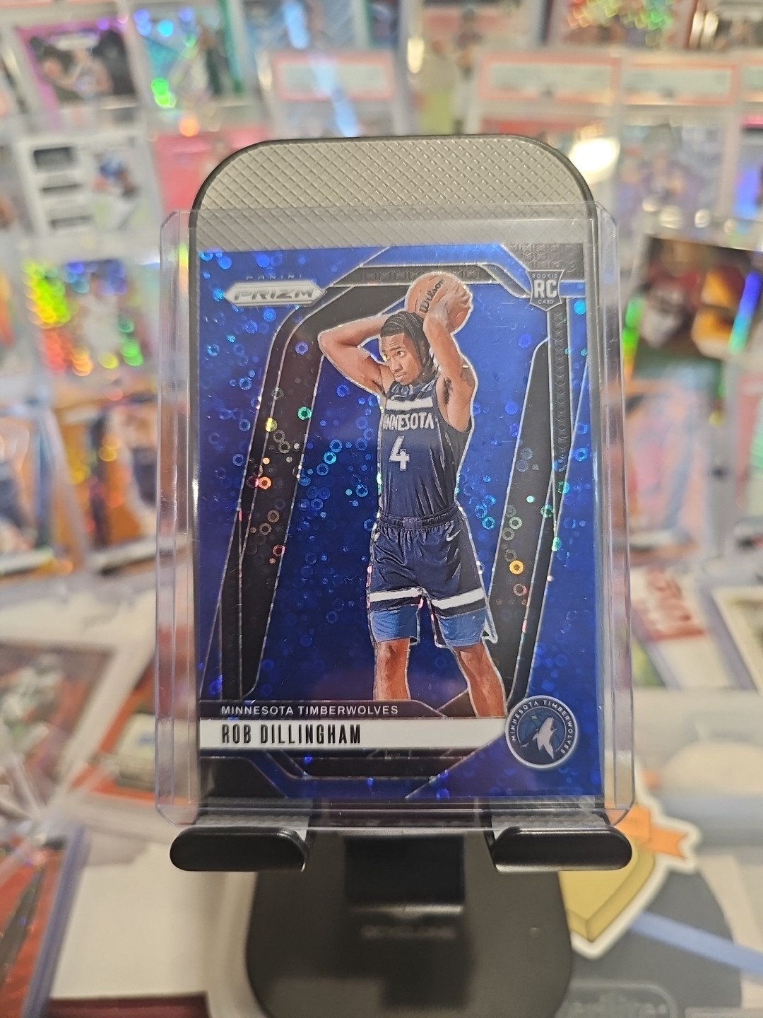 2024-25 Panini Prizm - Robert Dillingham #250 Blue Fast Break Prizm /150 (RC)