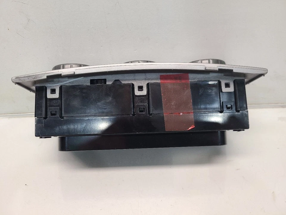 Subaru Forester 2004 control de temperatura - temperatura automática/mercado de Estados Unidos Foto 4 de 4