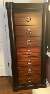 Elegant 2-tone Wood Lingerie Chest / Top Quality ! / Pristine/ REDUCED!