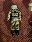 GI Joe Dusty 1985 W/ Weapon + Backpack Accessories Original  broken croth