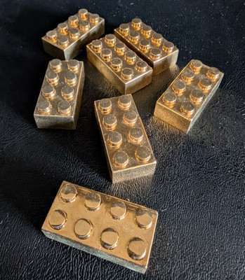 ThinkGeek Executive Gold Building Blocks Compatible with Popular Building Sets