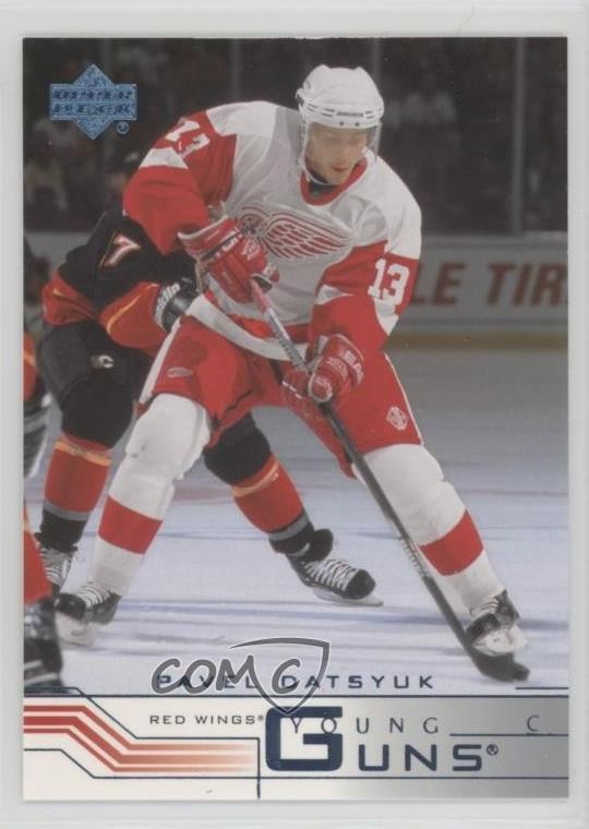2001-02 Upper Deck Young Guns Pavel Datsyuk #422 Rookie RC HOF