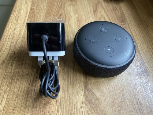 Amazon Echo Dot 3. Generation D9N29T Smart Lautsprecher - Anthrazit - mit UK Netz