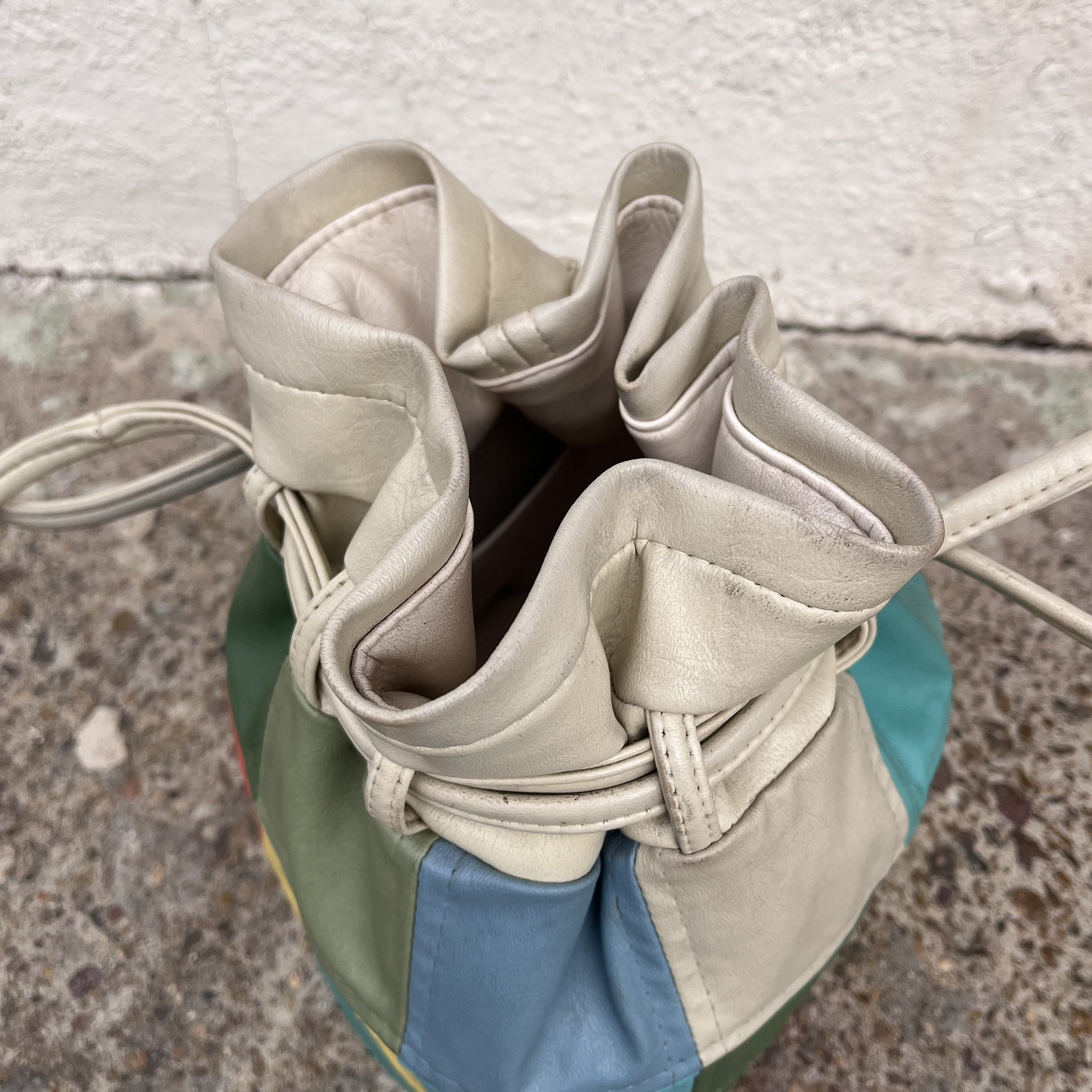 Vintage Mod Retro Patchwork Drawstring  Leather 6… - image 5