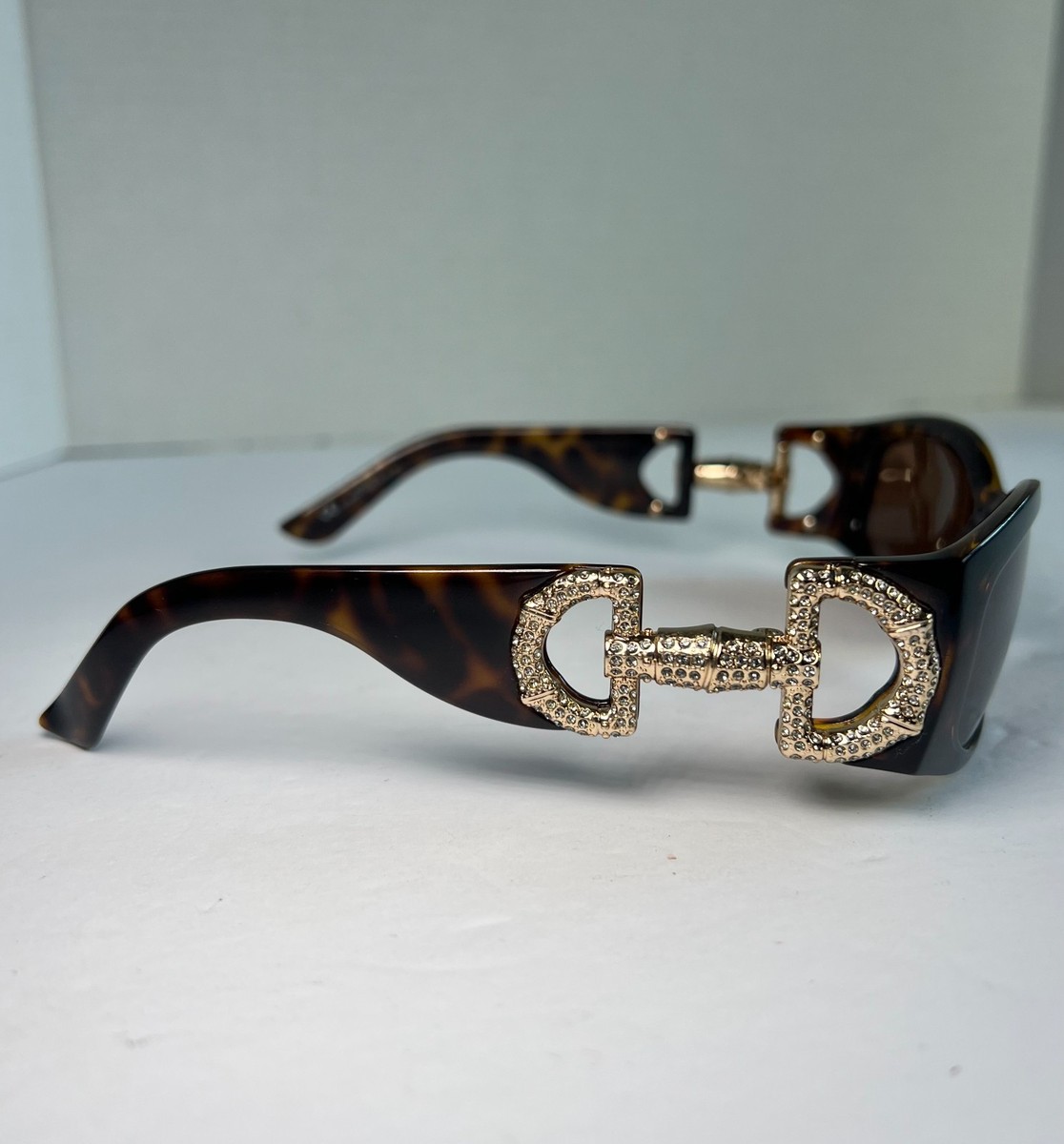 Gucci GG 3018/s Tortoiseshell Sunglasses Rhinestone Horsebit Made