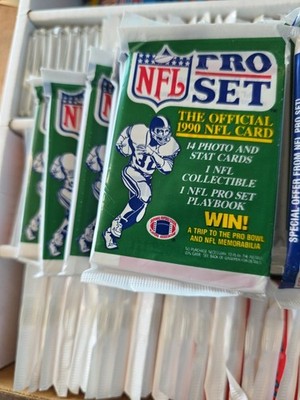 1990 PRO SET NFL FACTORY SEALED TRADING CARD PACK 14 Cards