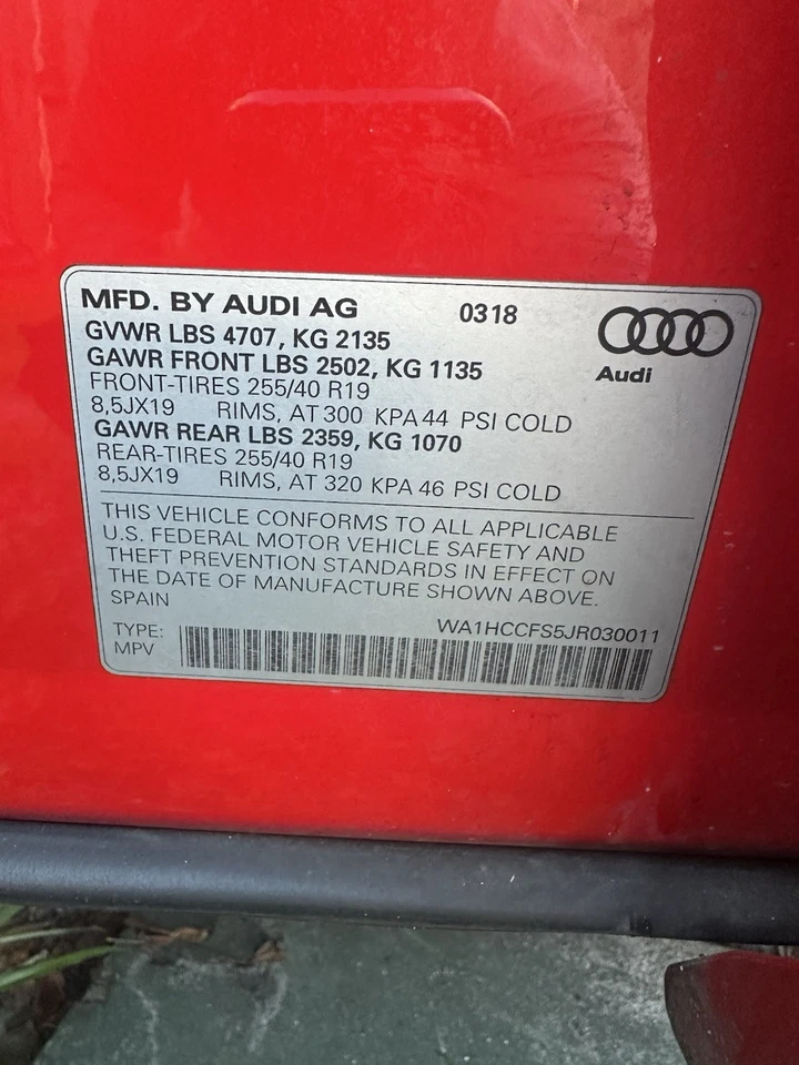 Audi Q3 2015-2018 Front Left Driver Door Red OEM - Image 3 of 3