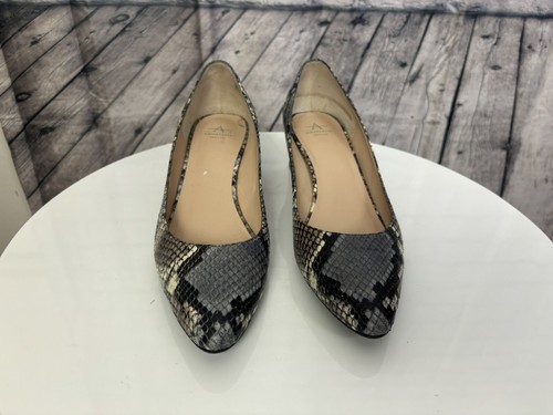 $350 AQUATLIA PASHA SNAKE-EMBOSSED LEATHER POINTED TOE PUMP HEELS SHOES SZ 9 - Picture 5 of 7