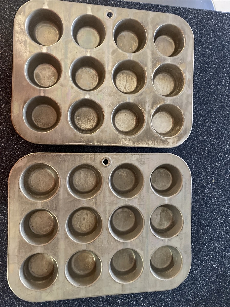 Mirro Mini Muffin Cupcake Pans Aluminum 2” 24 Cupcake Total