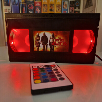 Horror & Thriller LED VHS Videokassette Lampe Geburtstag Weihnachten Geschenkideen Retro Licht