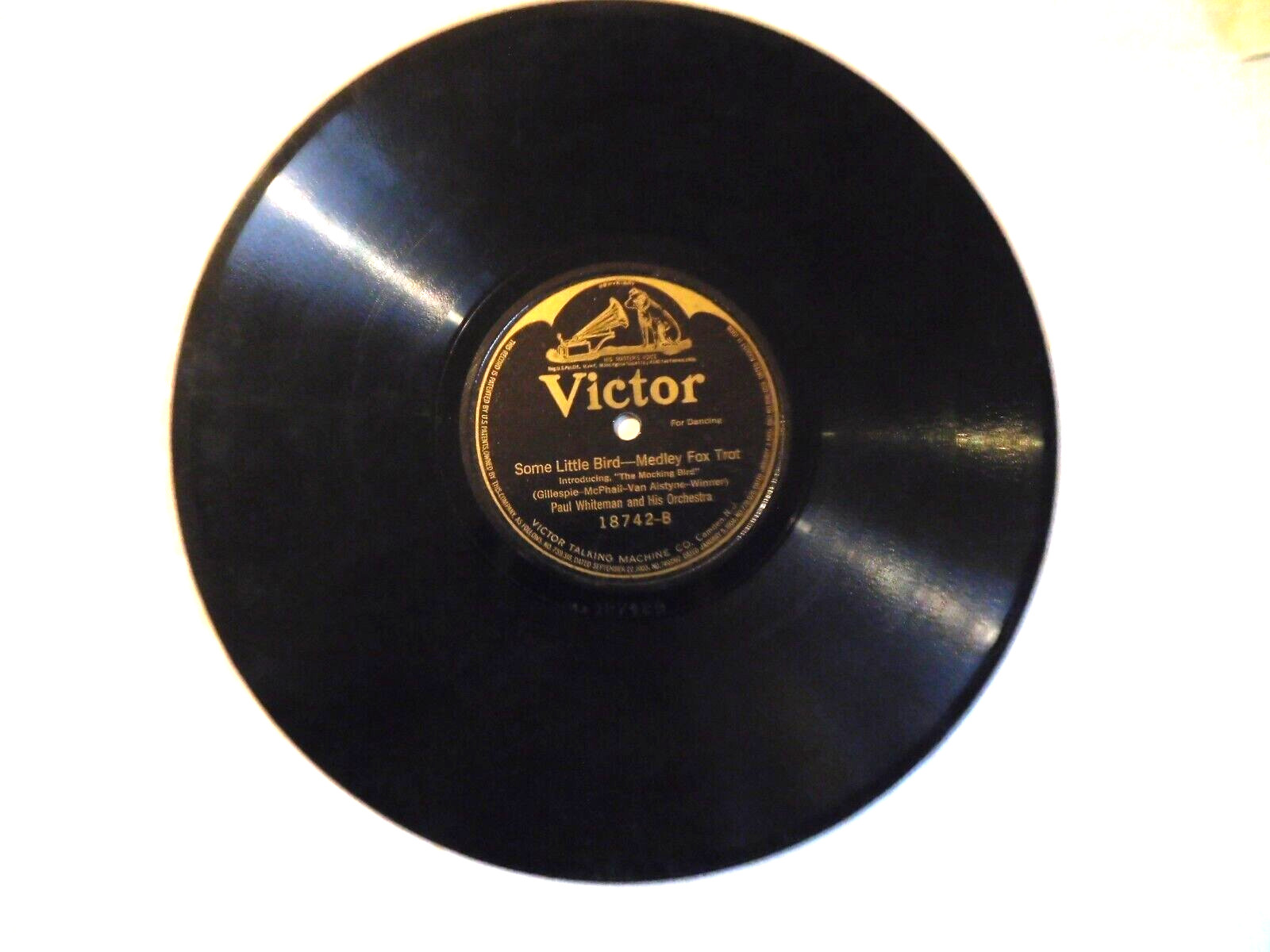 PAUL WHITEMAN, VICTOR #18742, MAKE BELIEVE / SOME LITTLE BIRD, 10", 78RPM, VG+