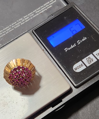 Mid Century/Vintage 14k Rose Gold Statement Ring Set With 35 Rubies - Picture 19 of 19