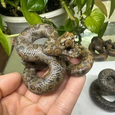 1pc Natural Doll Stone Quartz Hand Carved Snake Skull Crystal Healing Decor Gift