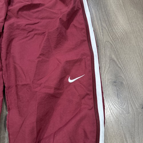 Y2K Nike weinrot weiß durchgehender Seitenreißverschluss Trainingshose Swishy Herren Large - Bild 3 von 7