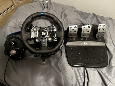 Logitech G920 Black Racing Wheel Pedals Xbox One PC Simulator