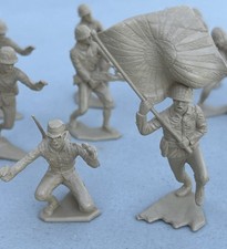 Vintage 1963 Marx Japanese Soldiers Tan 54MM Plastic Original Lot of 13 C