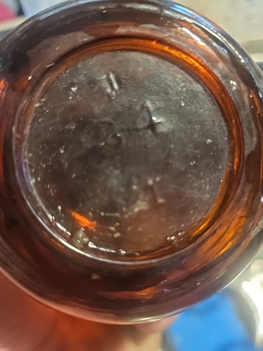 ANTIQUE VINTAGE AMBER BROWN GLASS 5.5" TALL LYSOL CORK TOP BOTTLE BLOOMFIELD NJ - Picture 2 of 3