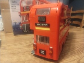 RETIRED LEGO 10258 CREATOR EXPERT LONDON BUS - COMPLETE SET W/ BOX & MANUAL