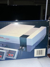 Nintendo Entertainment System Control Deck NES Console In Box
