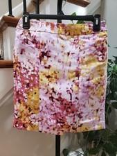 Ann Taylor LOFT Pink Yellow Floral Watercolor Flat Front Pocket Skirt Size 00P