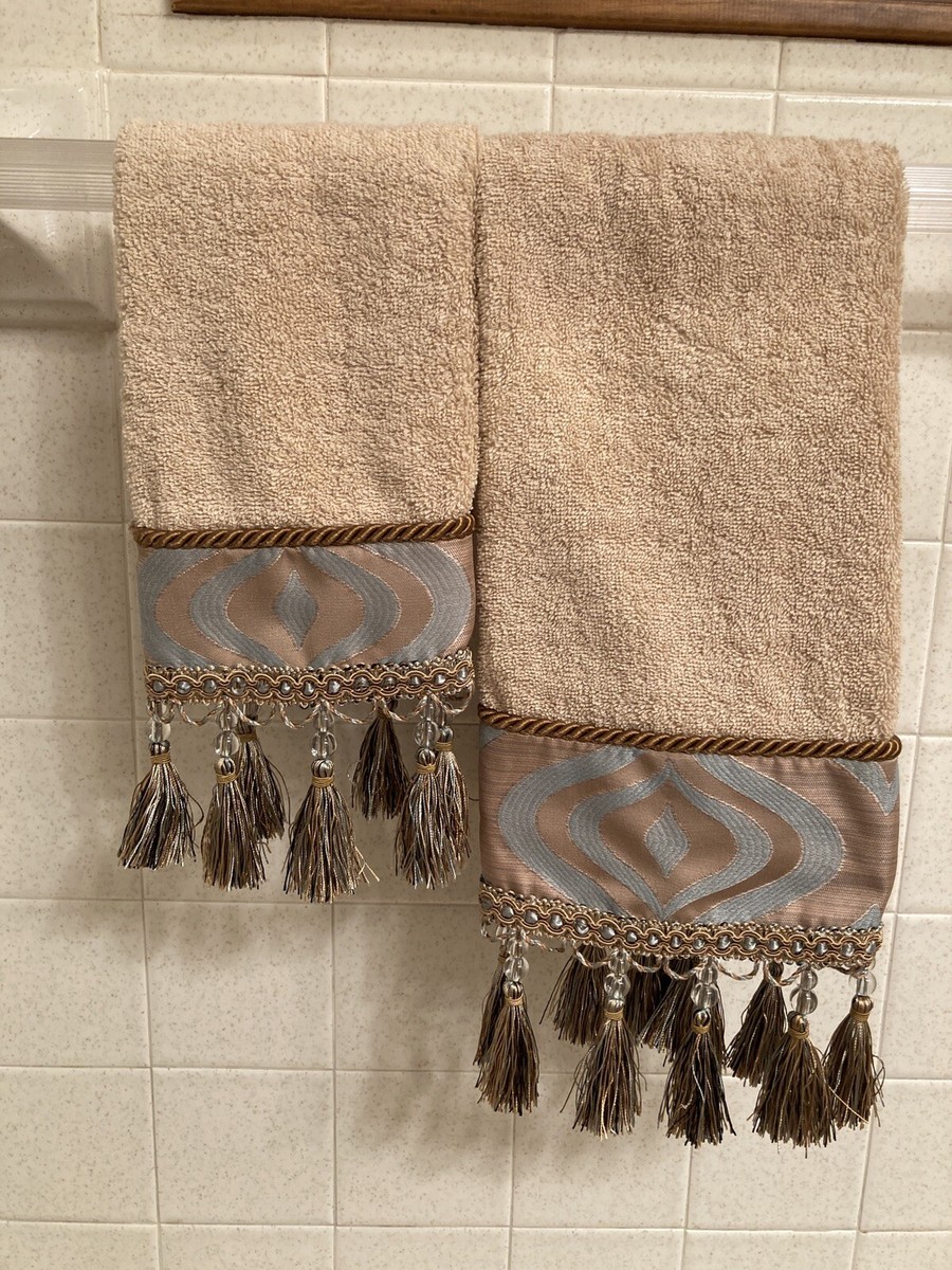 NWOT Set/2 Croscill Decorative Jewel Tassel Trim Hand Towels