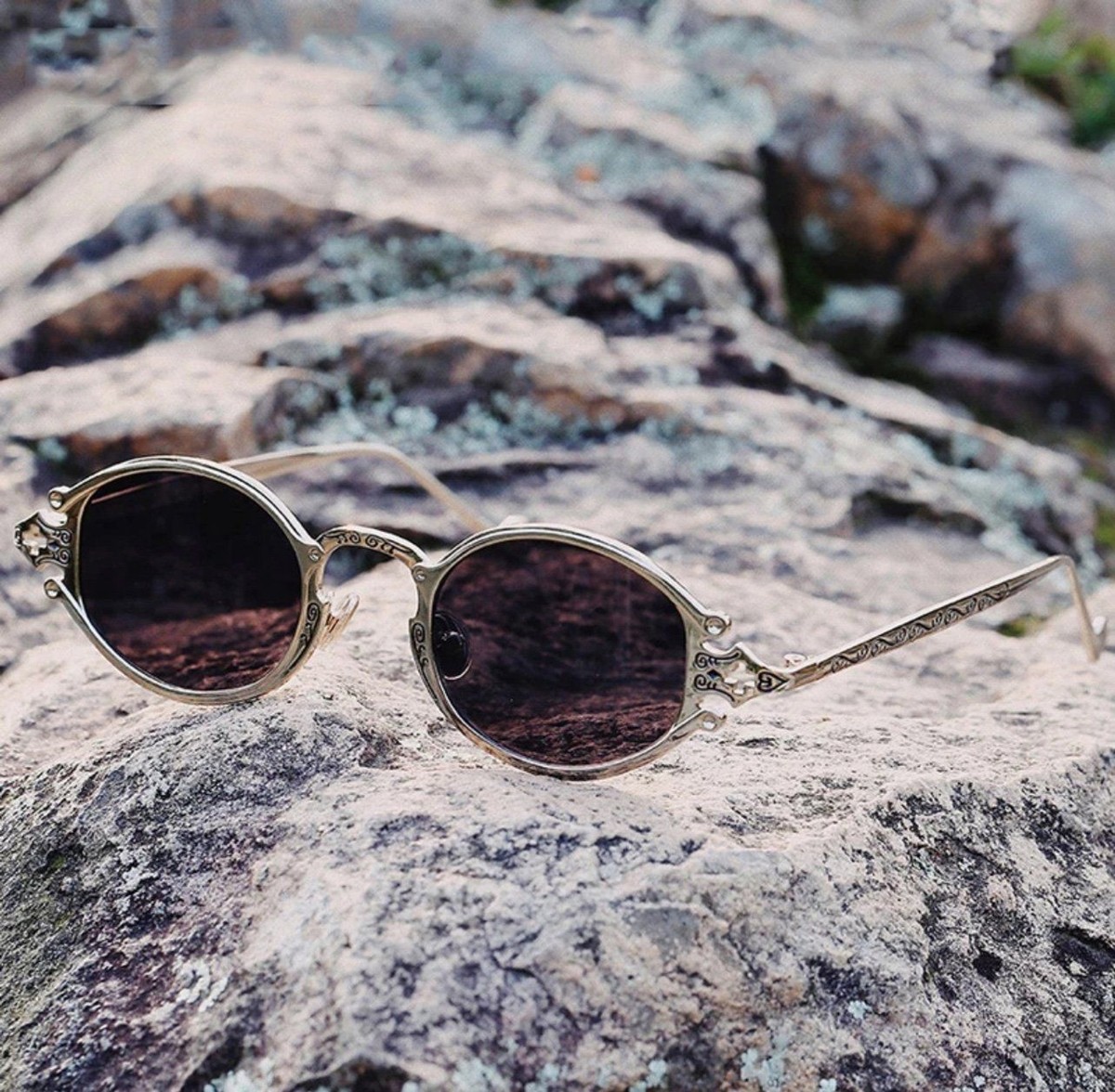 Luxury Inspired Oval Sunglasses in Black and Silver Classic Oval Metal Sunglasses. Black Glasses. Round  main image 3
