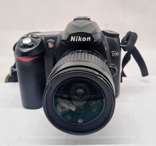 Nikon D50 DSLR Camera WITH AF NIKKOR 28-88MM READ DESCRIPTION