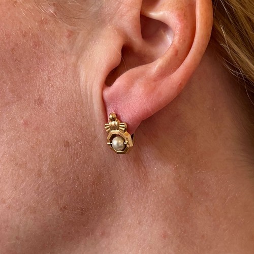 French 18 Karat Yellow Gold Pearl Earrings - Picture 5 of 12
