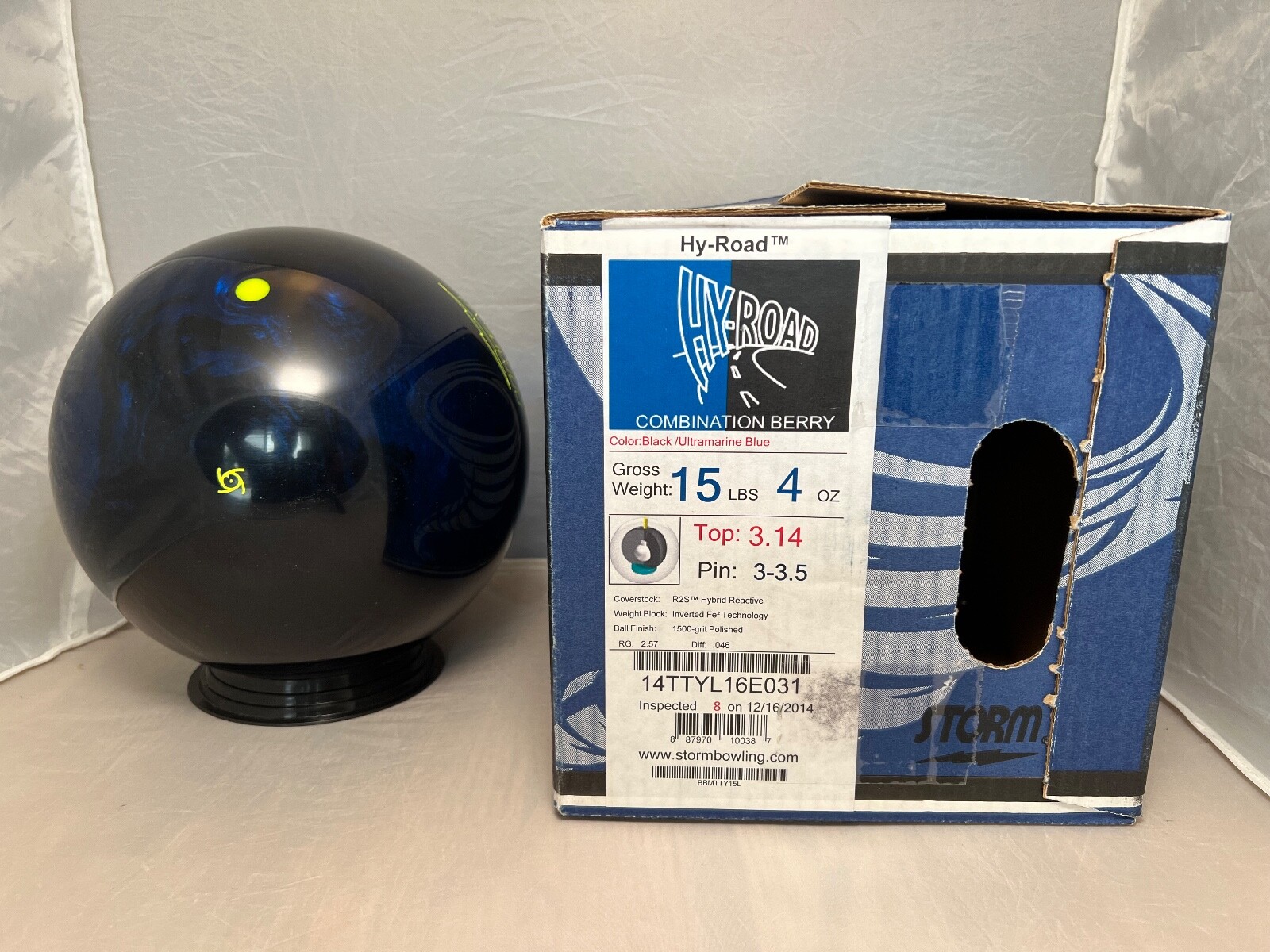 ULTRA RARE NIB 15lbs Storm Hy-Road Bowling Ball Pin 3-3.5" Pin | 2014 Model