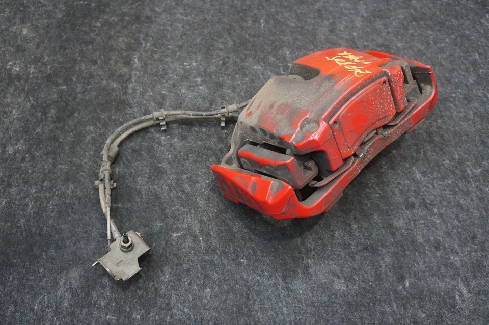 Pinza de freno delantero izquierdo conductor y soporte rojo OEM T2R7242 Jaguar tipo F R 14-20 Foto 3 de 4