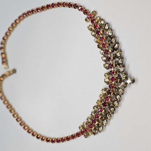 Vintage Ruby Red and Black/Grey Marquise Rhinestone Gold Tone Choker Necklace - Bild 6 von 14