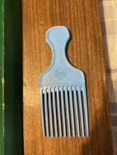 Goody Plastic Blue Crocodile Textured Hair Pick Comb Lift 90 s 6.5 Vintage