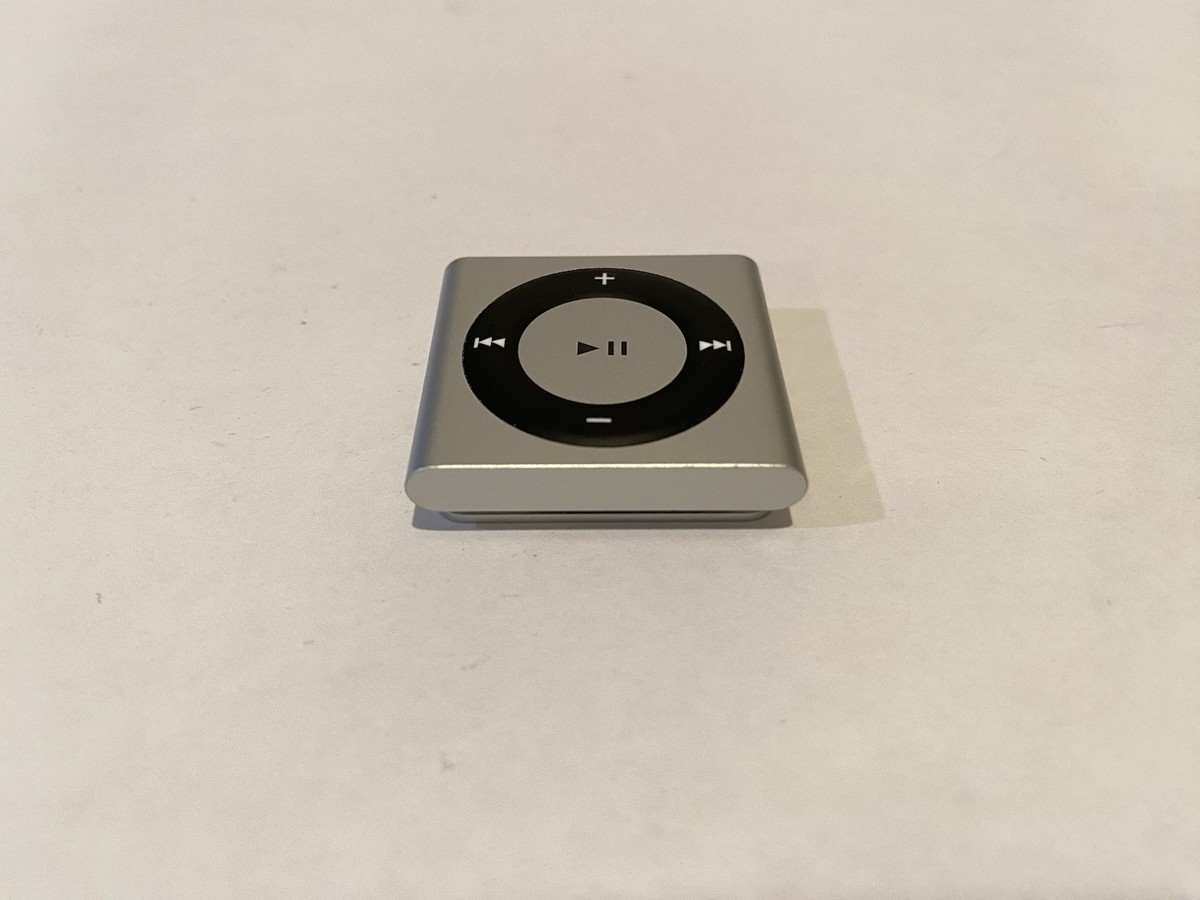 Apple iPod Shuffle 4th Generation Silver (2GB) Excellent Condition