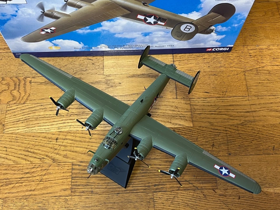 CORGI AA34002 Consolidated B-24D Liberator "Ball of Fire", 328BS/93BG 1:72 OVP ! - Bild 4 von 4