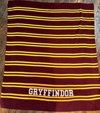 Pottery Barn Teen Harry Potter Gryffindor Knit Throw Blanket Approx 50x60