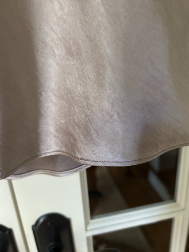 EUC Meshki Nadia champagner taupe Satin Wasserfallausschnitt Minikleid Größe Small LESEN - Bild 13 von 14