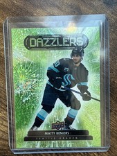 2022-23 Upper Deck Series 1 - Dazzlers Matty Beniers #DZ-18 Green (RC)