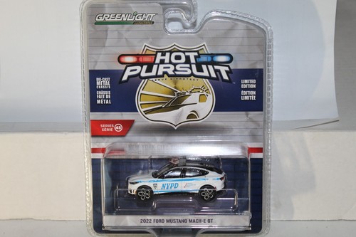 GREENLIGHT Hot Pursuit New York City Police Dept. 2022 Ford Mustang Mach-E NYPD