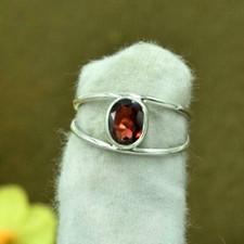 Natural Red Garnet Ring,Gemstone Ring,925 Sterling Silver,Handmade Delicate Ring