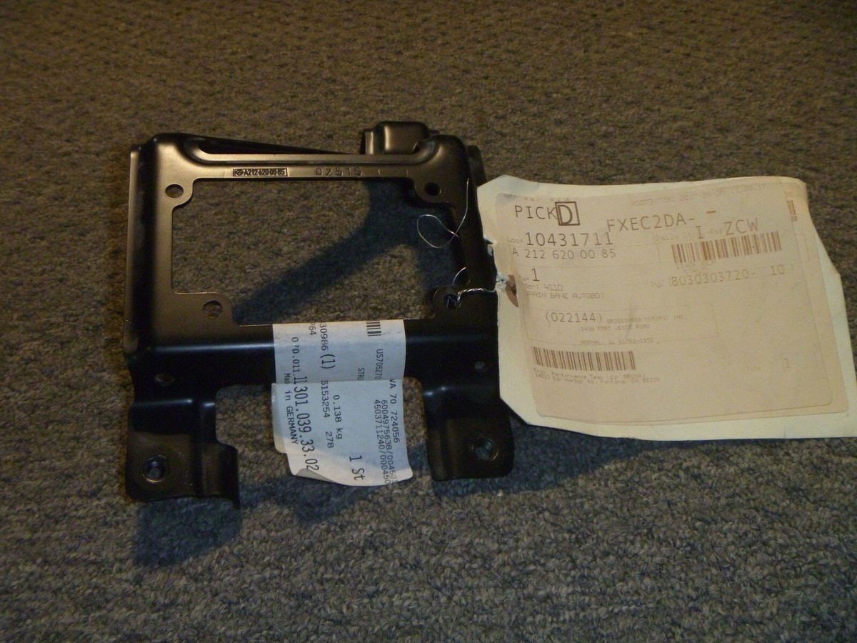 2011-2016 Mercedes Benz E250 E400 E350 Radiator Support Strut