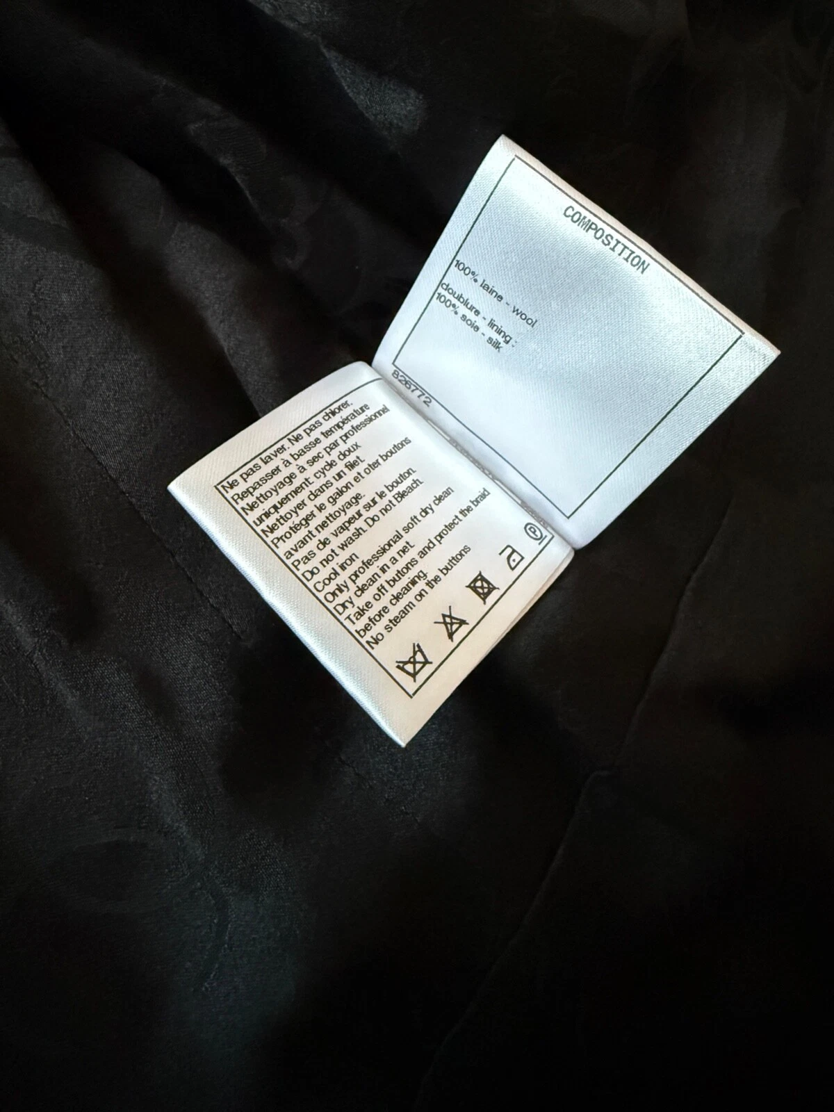 Cappotto giacca lana nero piccolo bottone CC bordo oro Chanel $9000 taglia FR34 XS US2