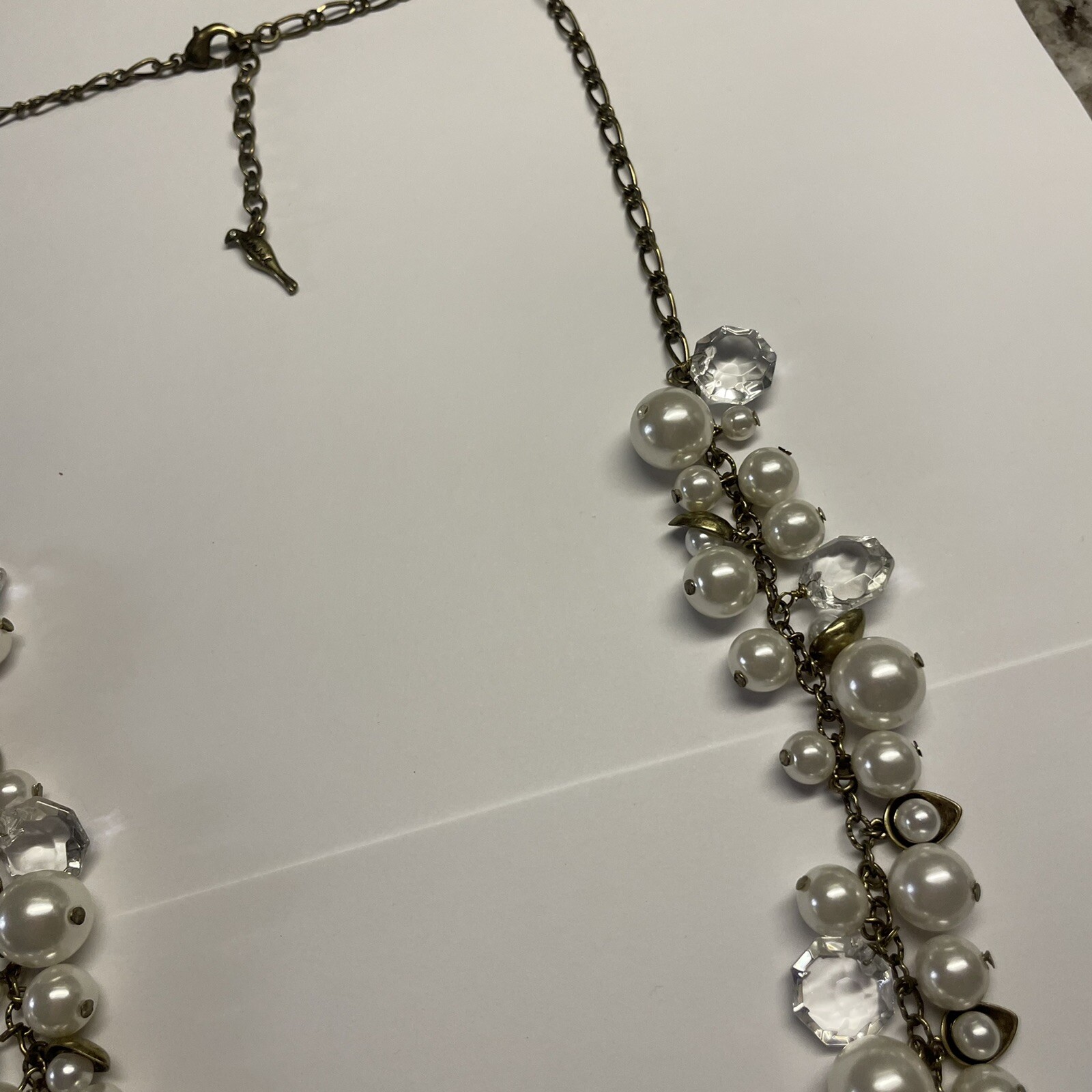 Signed Chloe + Isabel Costume Necklace Chain Faux Pea… Gem