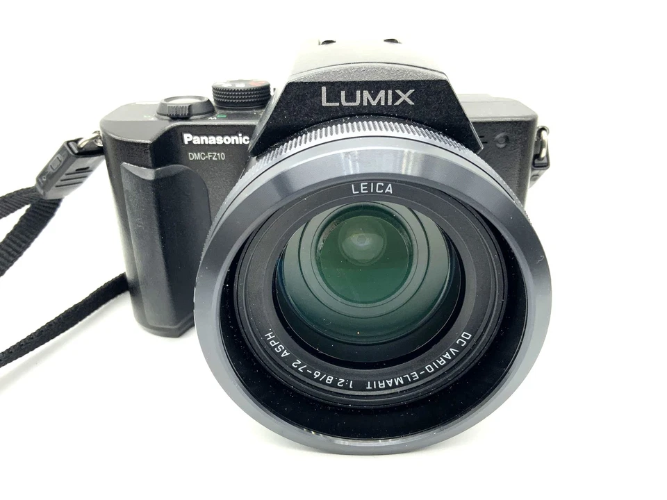Panasonic Lumix DMC-FZ10 Leica DC Vario Elmarit 1:2.8/6-72 ASPH 12x Optical Zoom, Foto 2 von 5