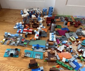 Lot of RARE LEGO Minecraft Minifigures + Sets 21183 21185 21131 21124 21252 More