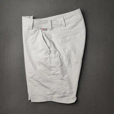 Simms Fishing Shorts Mens 32 Gray 100% Poly Stretch Zip Pocket Quick Dry Outdoor