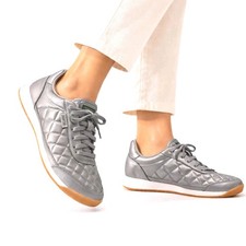 Skechers BOBS Memory Foam Women's Sneakers Size 8 Flexible Silver Footwear