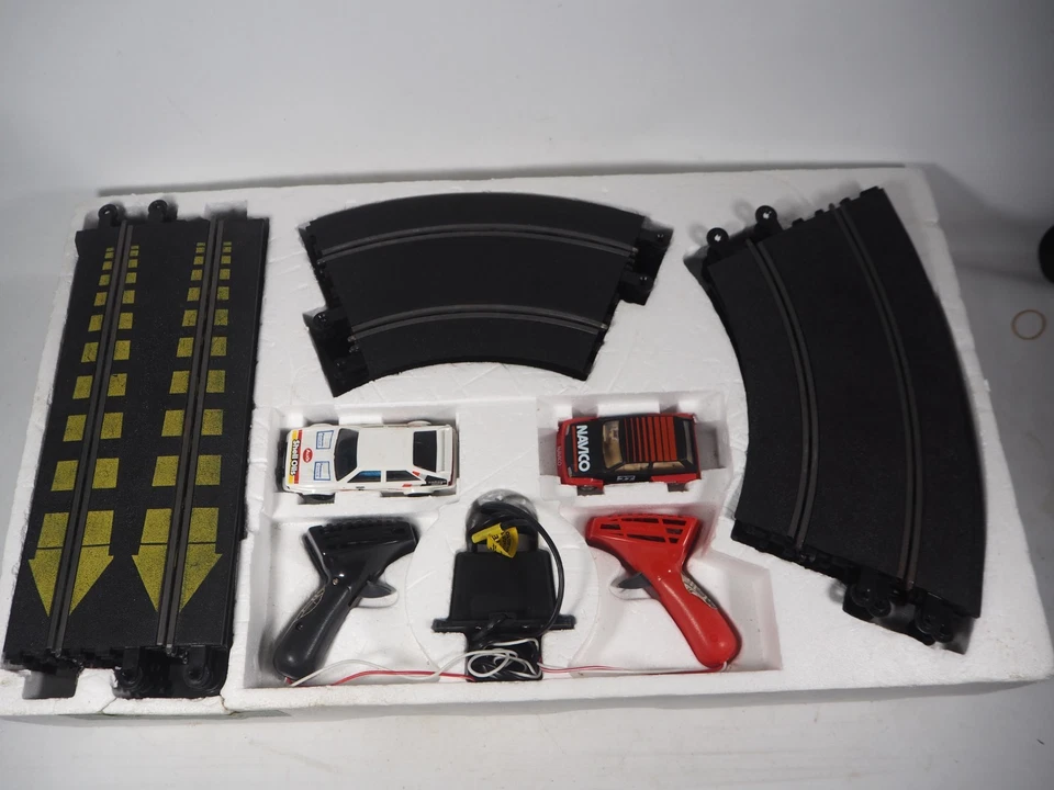 Vintage Scalextric International Rallye - Audi Quattro 4wd & Navico  Metro 6R4 - Image 2 of 4