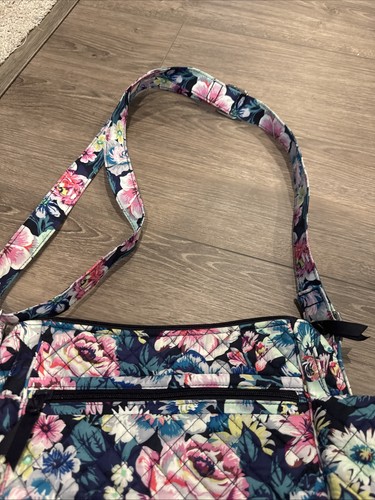 Vera Bradley Triple Zip Hipster Crossbody Bag in Garden Grove Pattern - Imagen 4 de 8